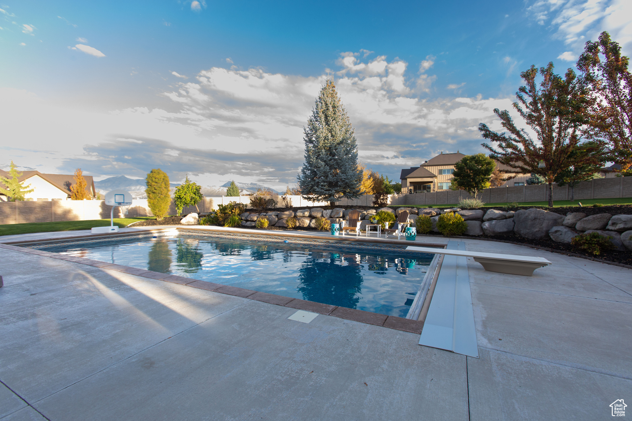 FALLS AT BOULDEN RIDGE - Residential