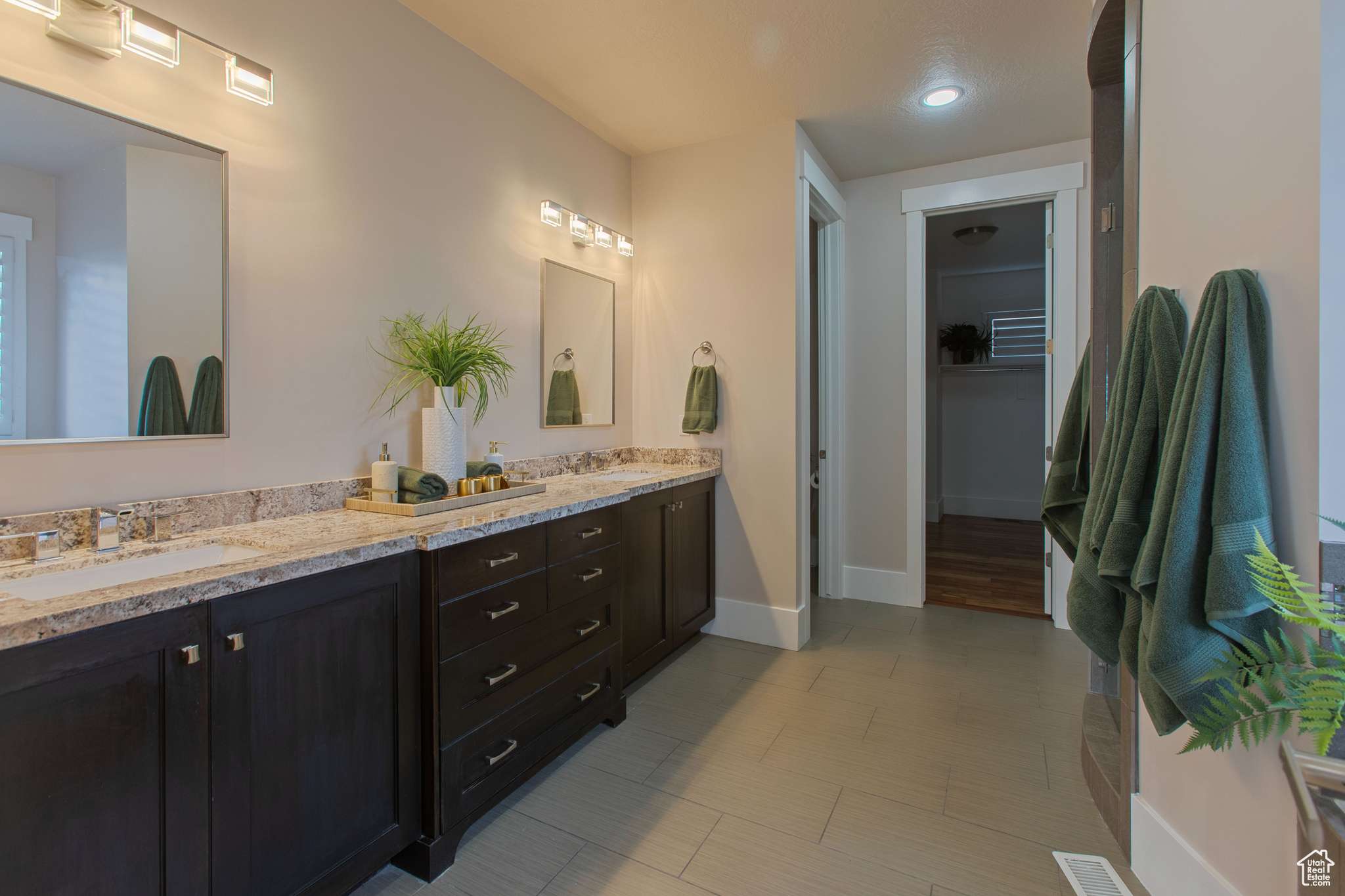 FALLS AT BOULDEN RIDGE - Residential