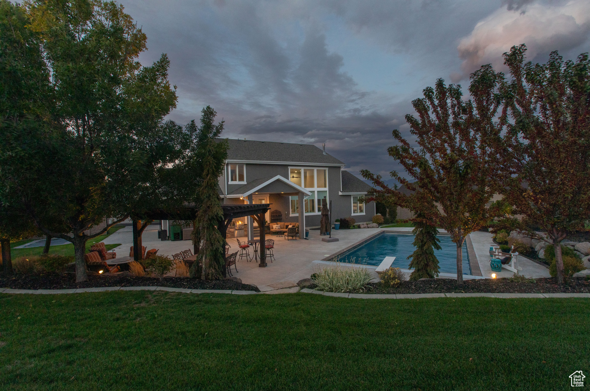 FALLS AT BOULDEN RIDGE - Residential