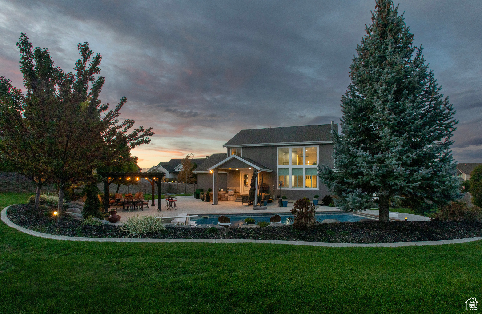 FALLS AT BOULDEN RIDGE - Residential
