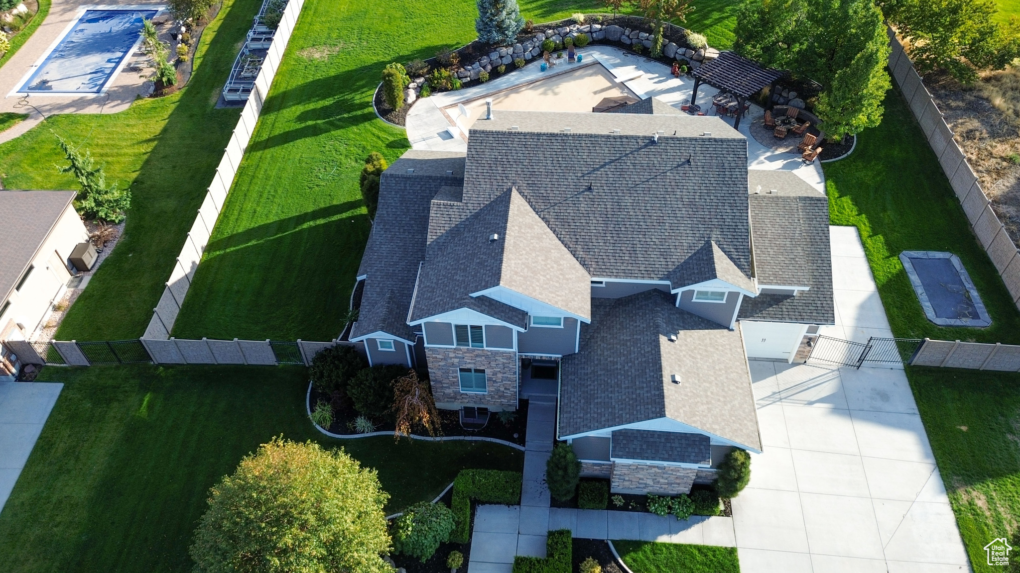 FALLS AT BOULDEN RIDGE - Residential