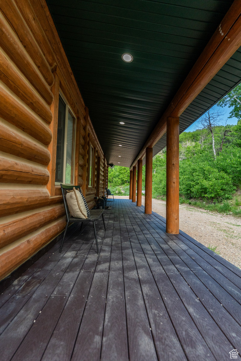 PINE MEADOWS - Residential