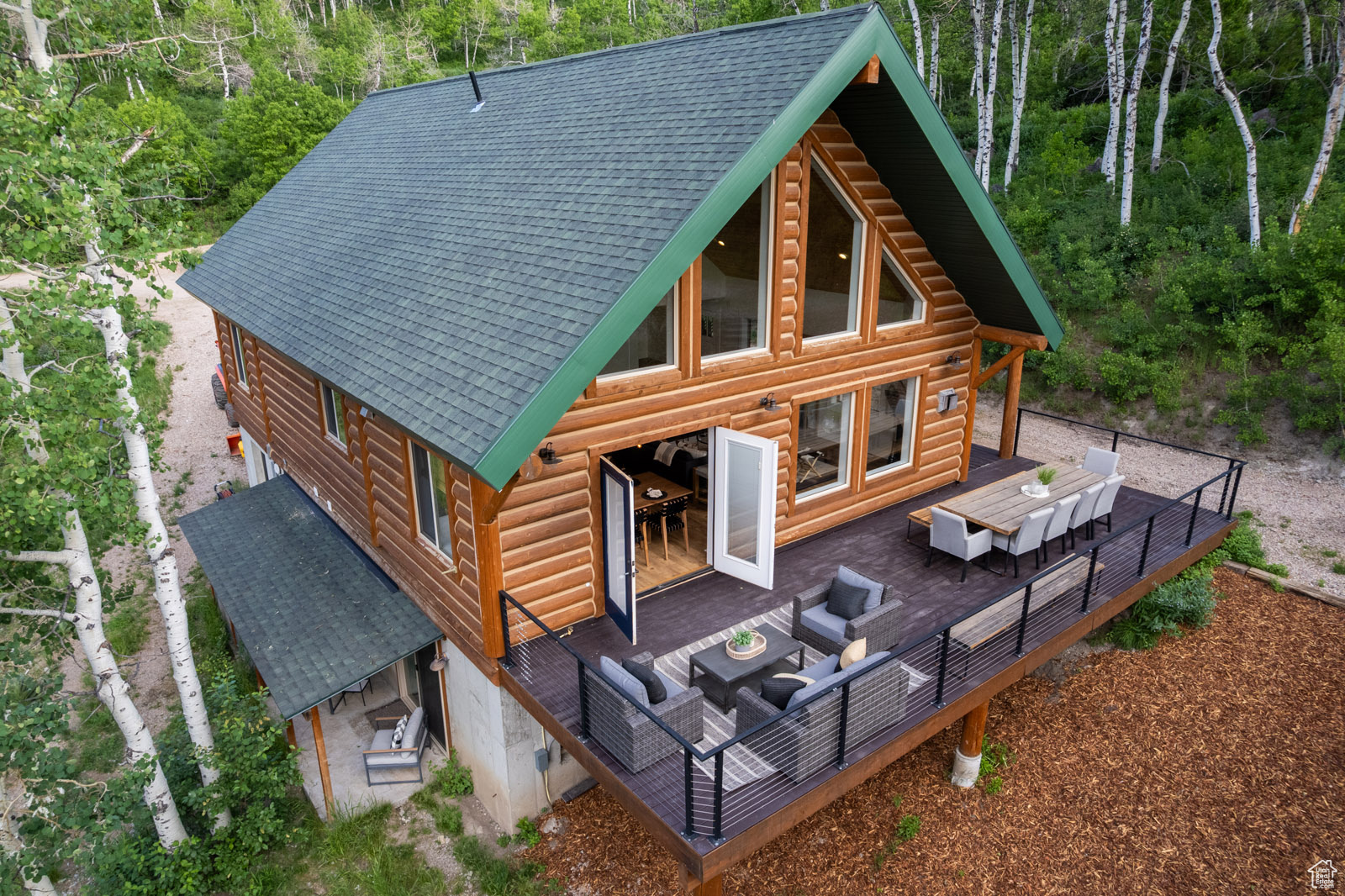 PINE MEADOWS - Residential