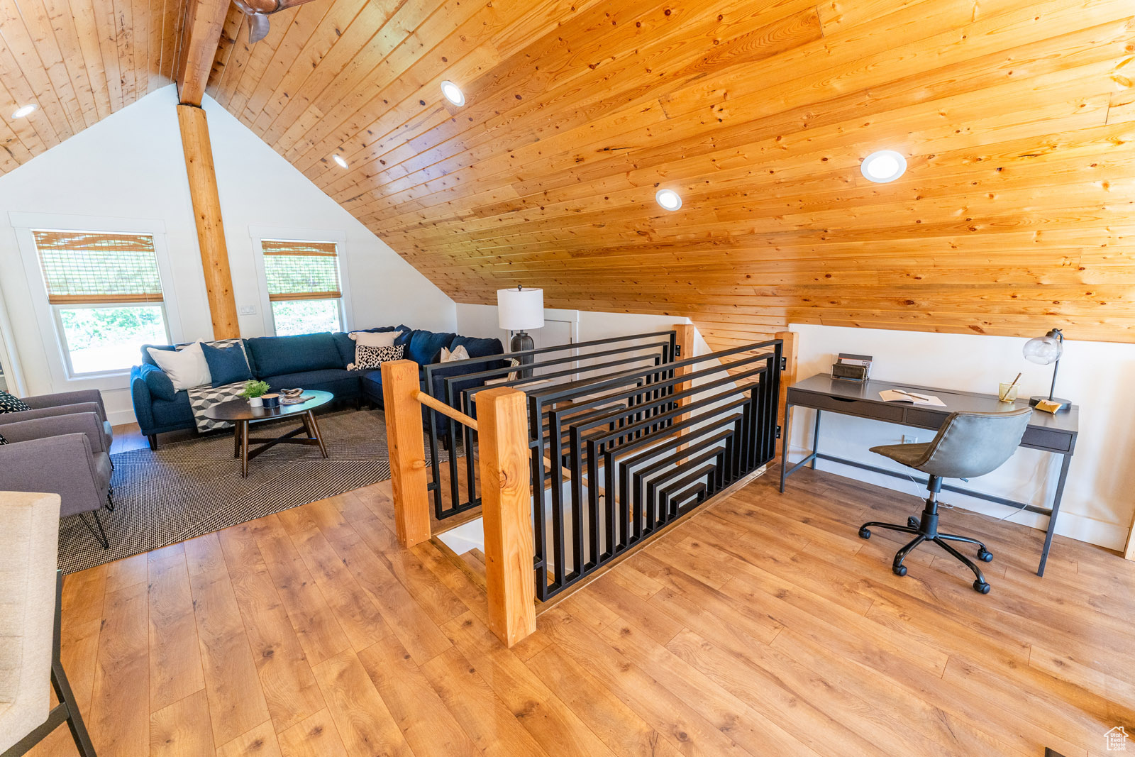 PINE MEADOWS - Residential