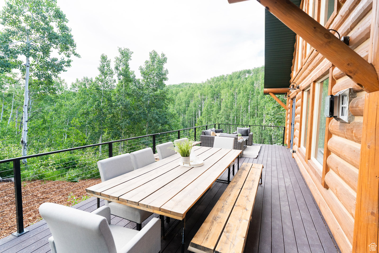 PINE MEADOWS - Residential