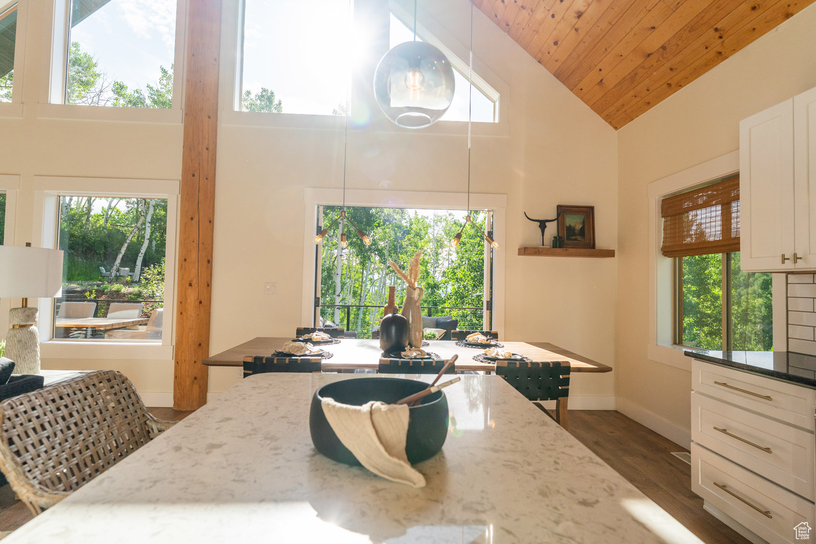 PINE MEADOWS - Residential