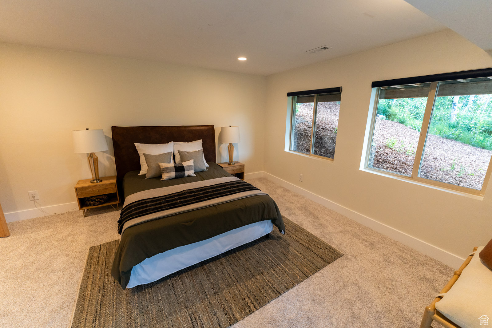 PINE MEADOWS - Residential