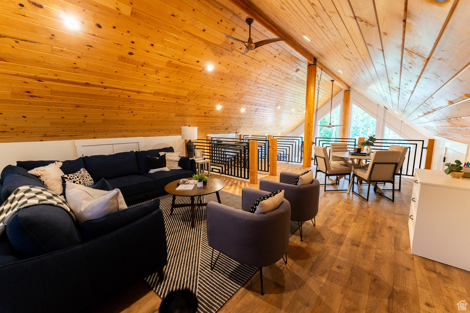 PINE MEADOWS - Residential