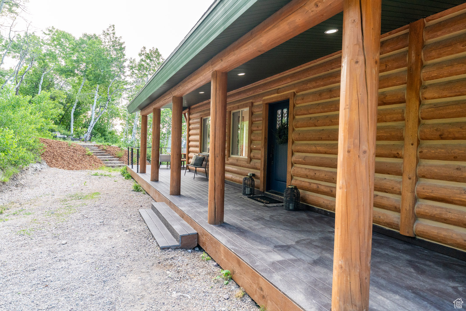 PINE MEADOWS - Residential