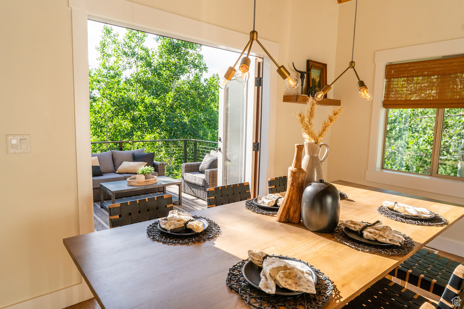 PINE MEADOWS - Residential