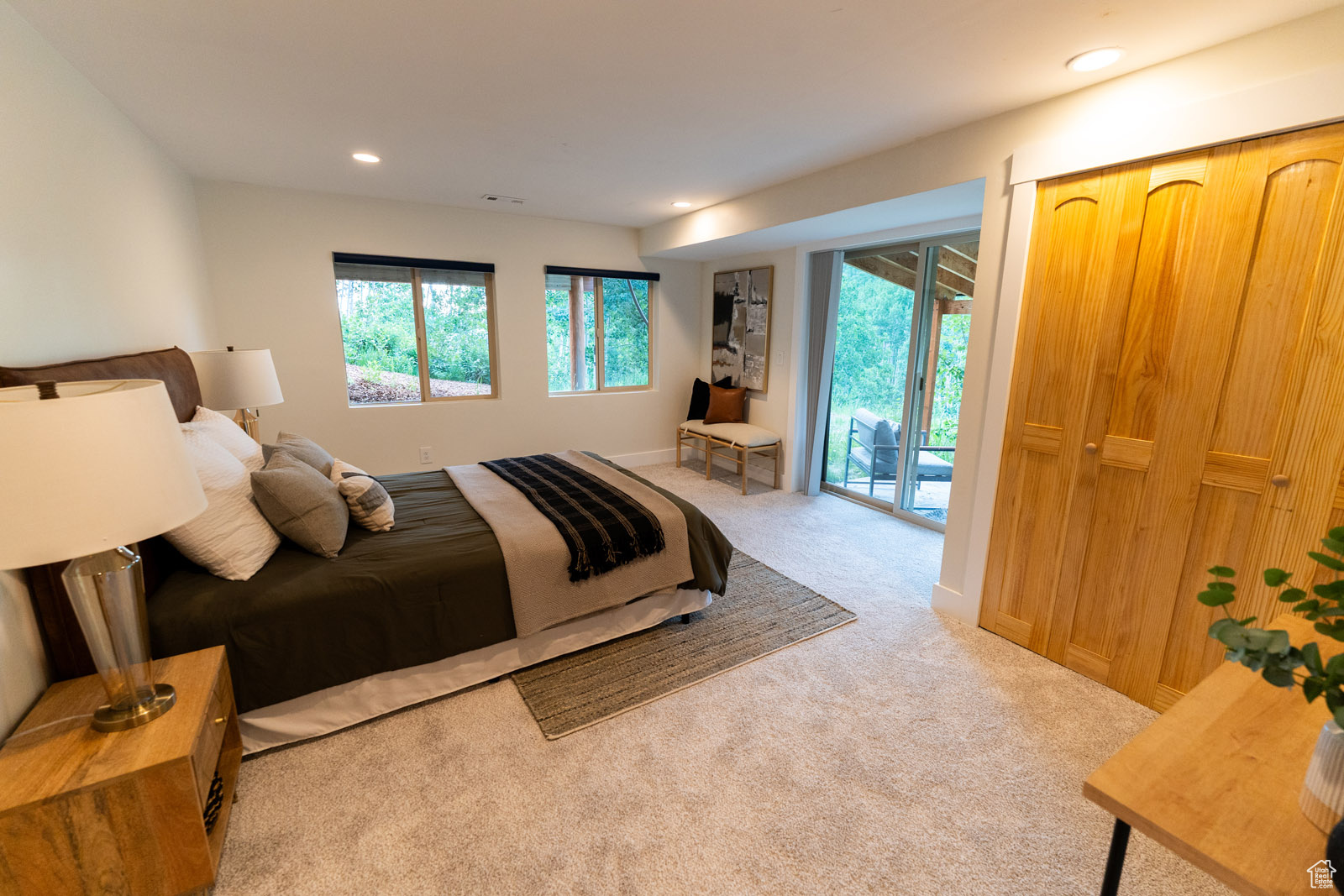 PINE MEADOWS - Residential