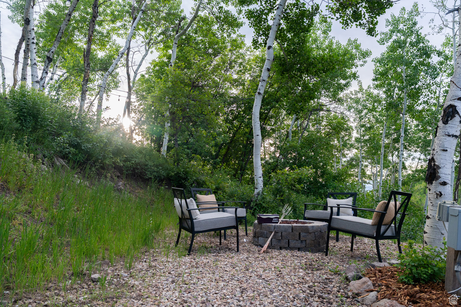 PINE MEADOWS - Residential