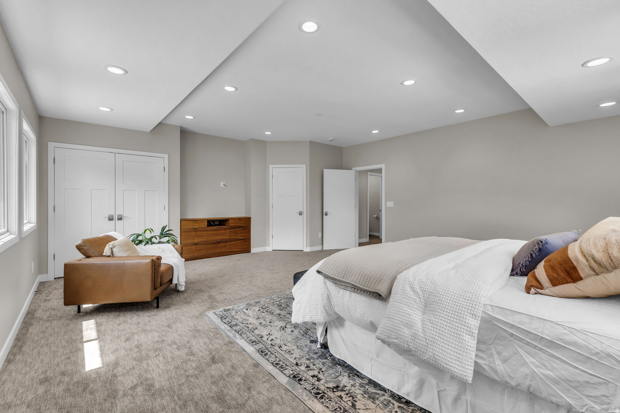 SUMMIT PARK - Residential