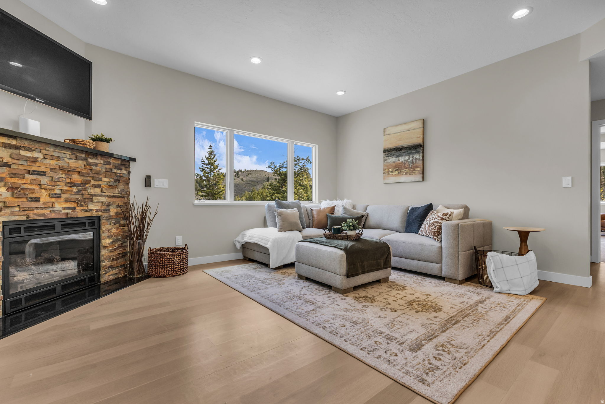 SUMMIT PARK - Residential