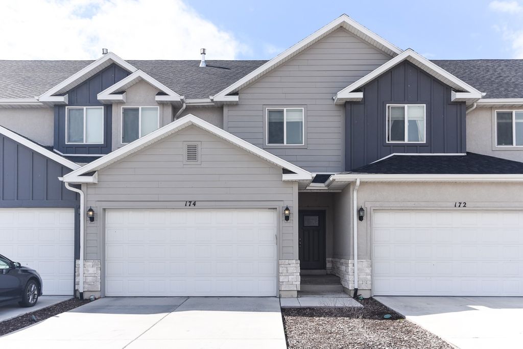 Photo of 174 S 880 E, American Fork, UT 84003 (MLS # 2142259)