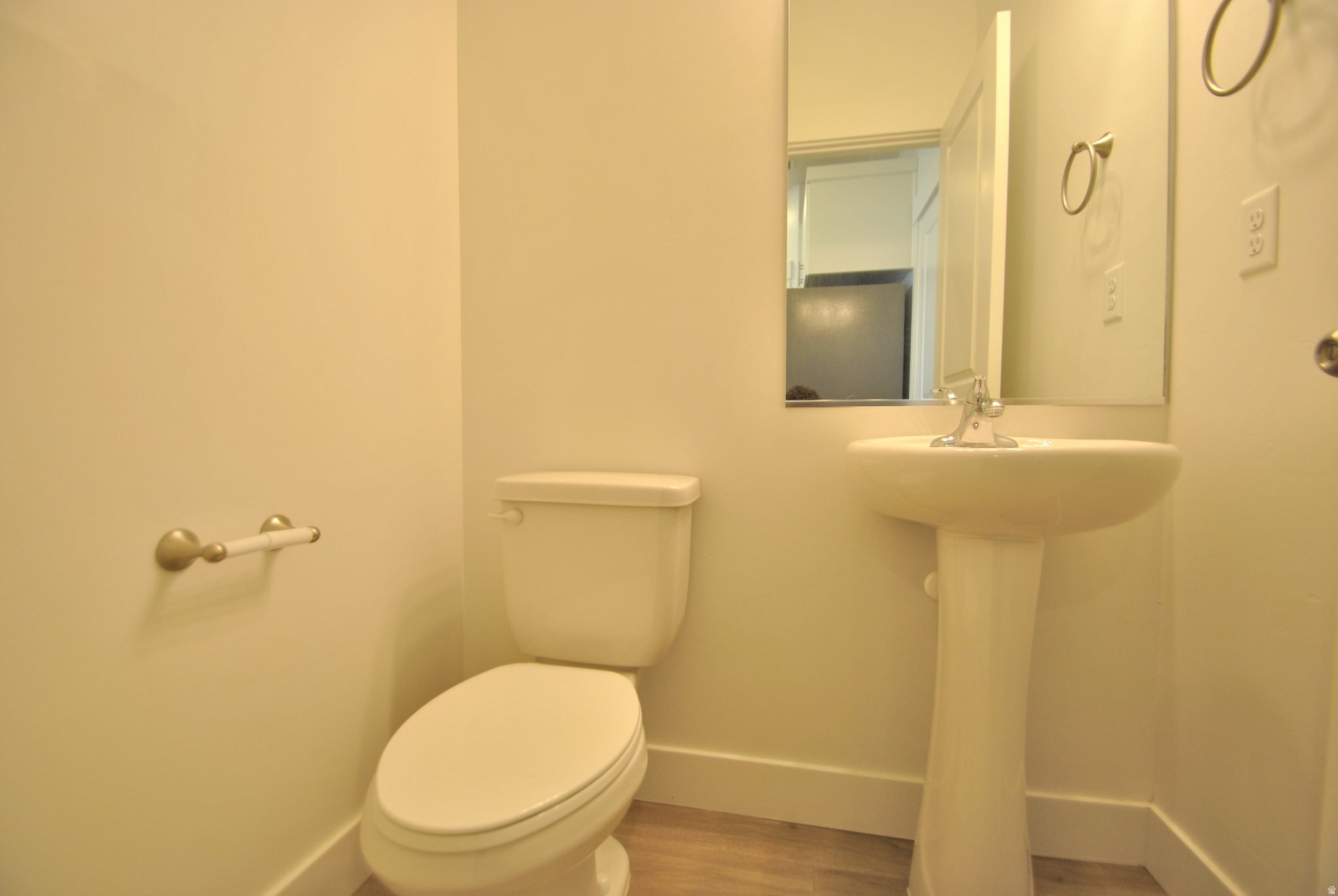 WOODMORE POINTE SUBD - Residential