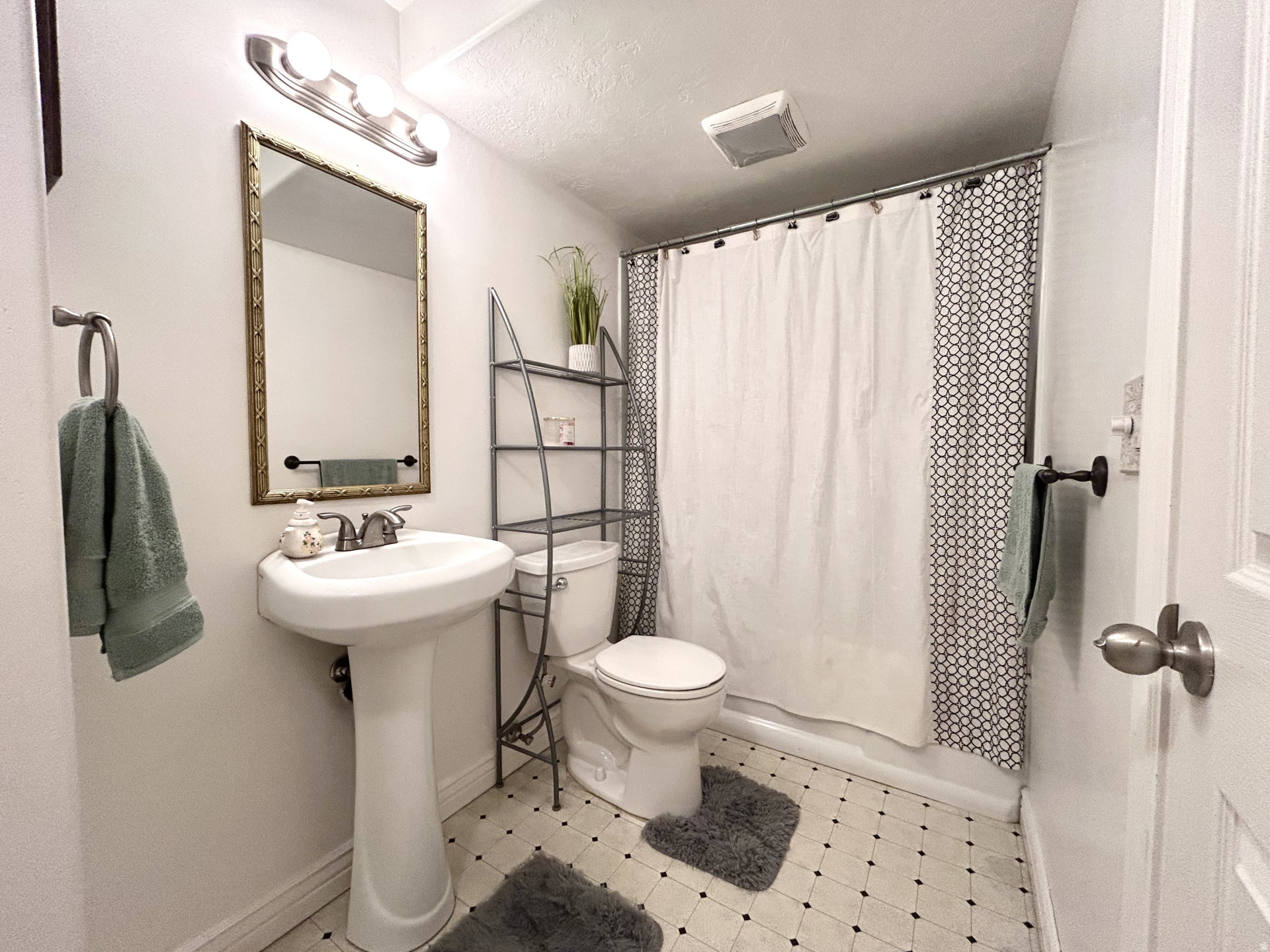 SUNRISE - Residential Income