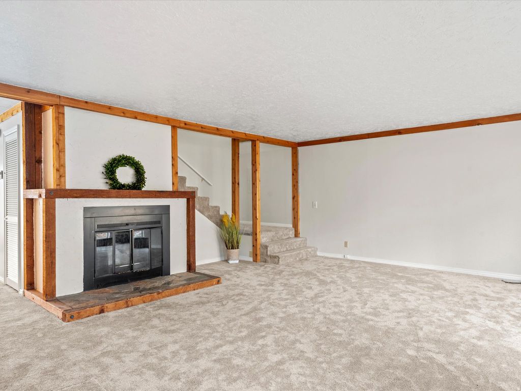Photo of 2160 N 730 WEST ST W, Garden City, UT 84028 (MLS # 2144038)