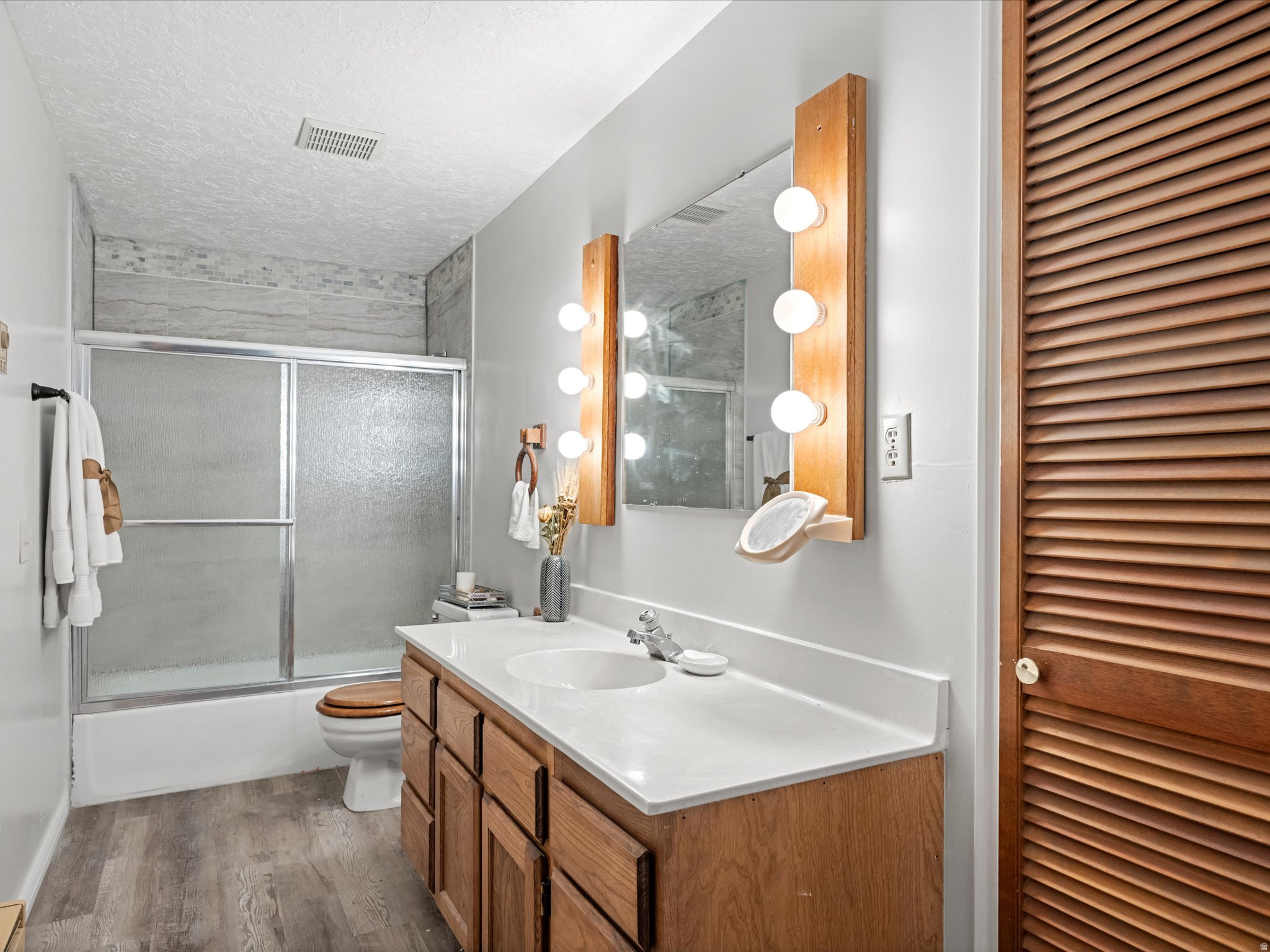 LAKOTA ESTATES INC - Residential