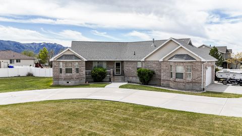 Photo of 971 N 2300 W, Tremonton, UT 84337 (MLS # 2160415)