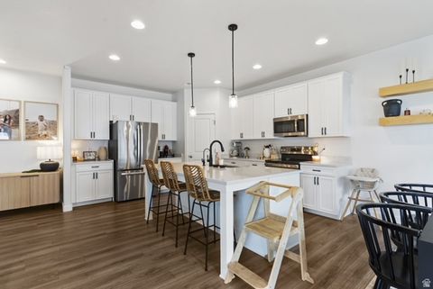 Tiny photo for 2975 S 2550 W, Syracuse, UT 84075 (MLS # 2124658)