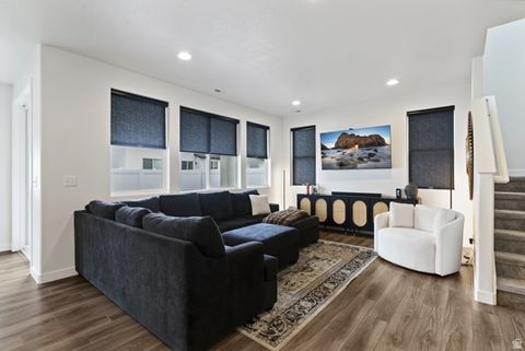 Tiny photo for 2975 S 2550 W, Syracuse, UT 84075 (MLS # 2124658)