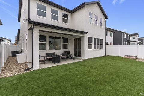 Tiny photo for 2975 S 2550 W, Syracuse, UT 84075 (MLS # 2124658)