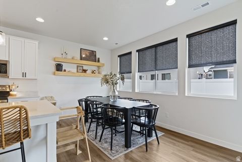 Tiny photo for 2975 S 2550 W, Syracuse, UT 84075 (MLS # 2124658)