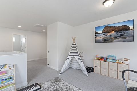 Tiny photo for 2975 S 2550 W, Syracuse, UT 84075 (MLS # 2124658)