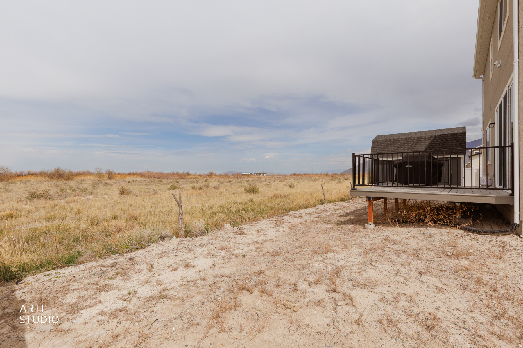WILD HORSE RANCH - Residential