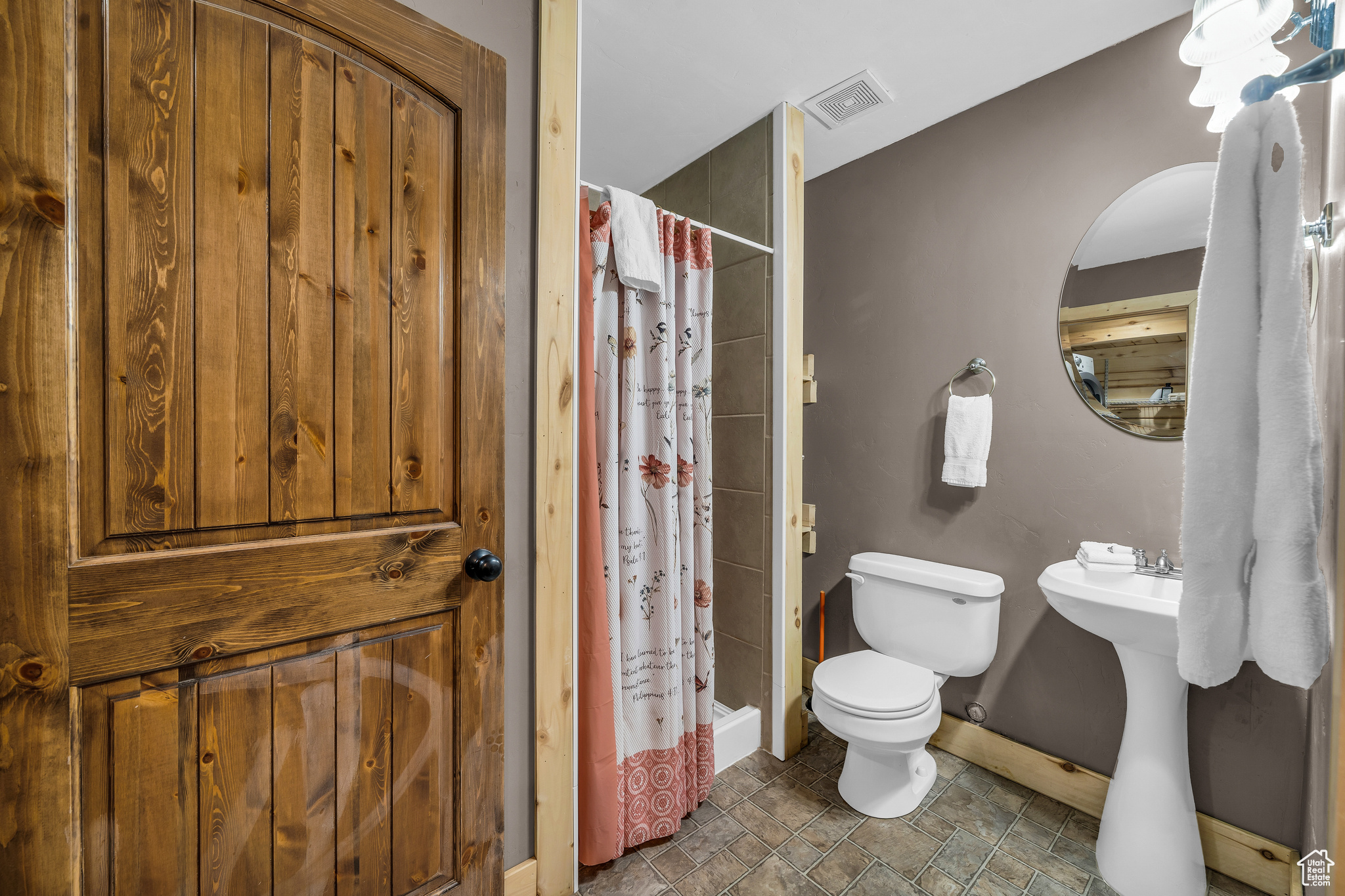 1380 E Lost Creek Rd, Duck Creek Village, Utah image 32