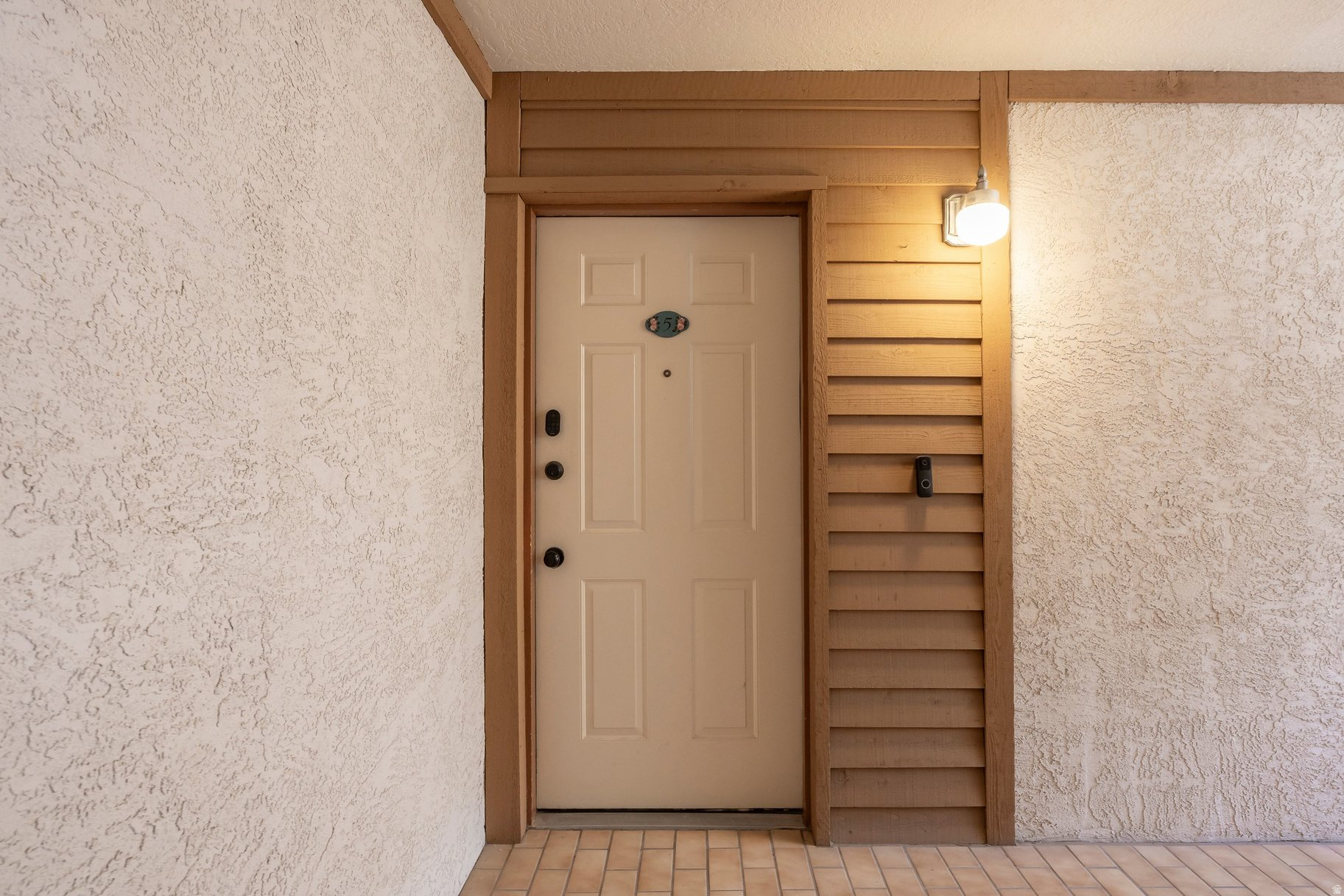 SWISS OAKS CONDOS PLAT A - Residential