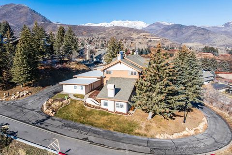 Photo of 874 SCHNEITTER CIR #5, Midway, UT 84049 (MLS # 2131424)