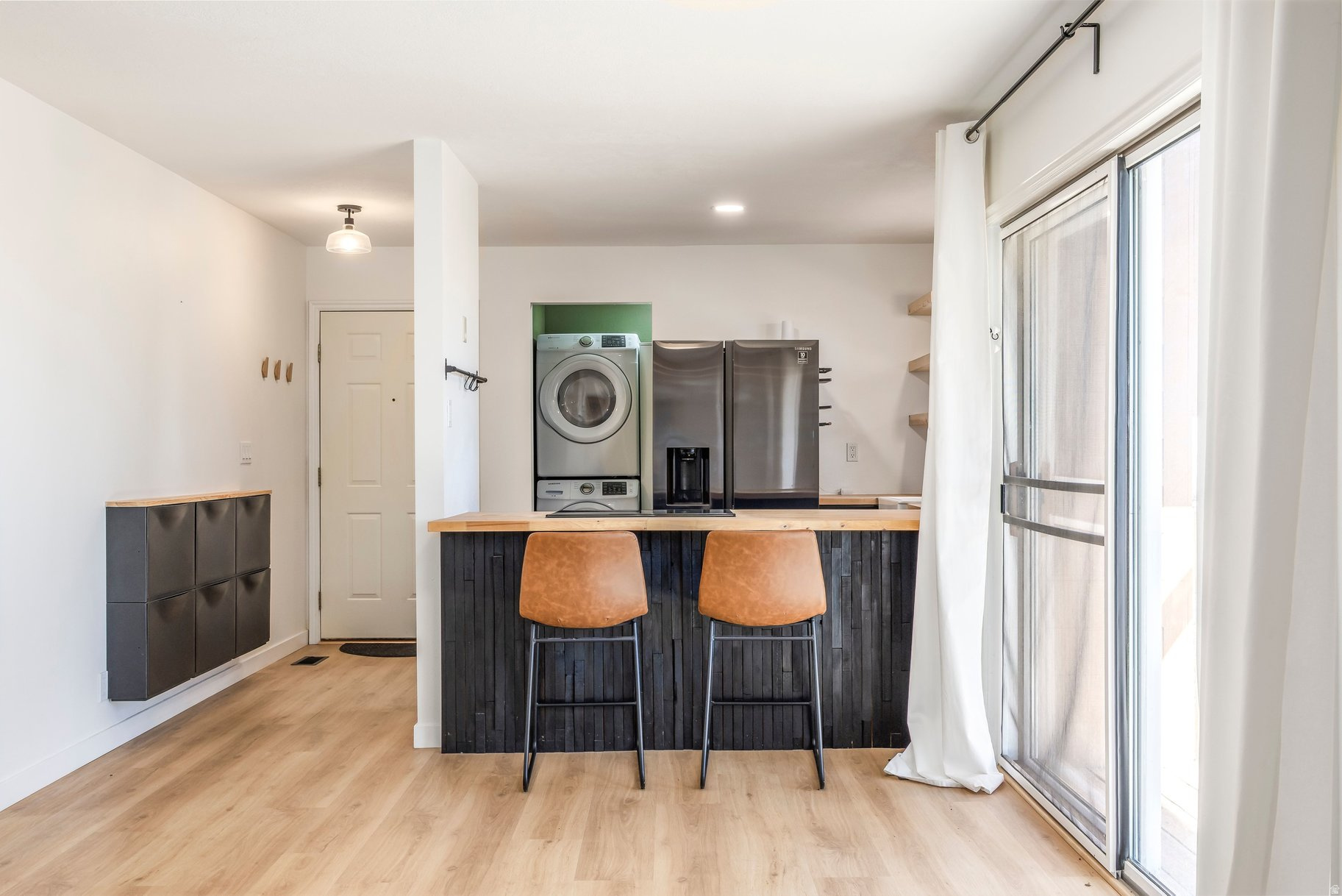 SWISS OAKS CONDOS PLAT A - Residential