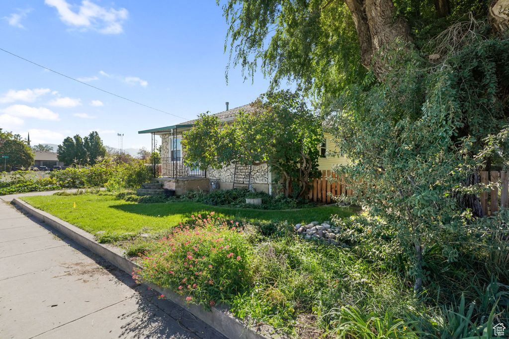 Photo of 2259 W 1800 N, Clinton, UT 84015 (MLS # 2112828)