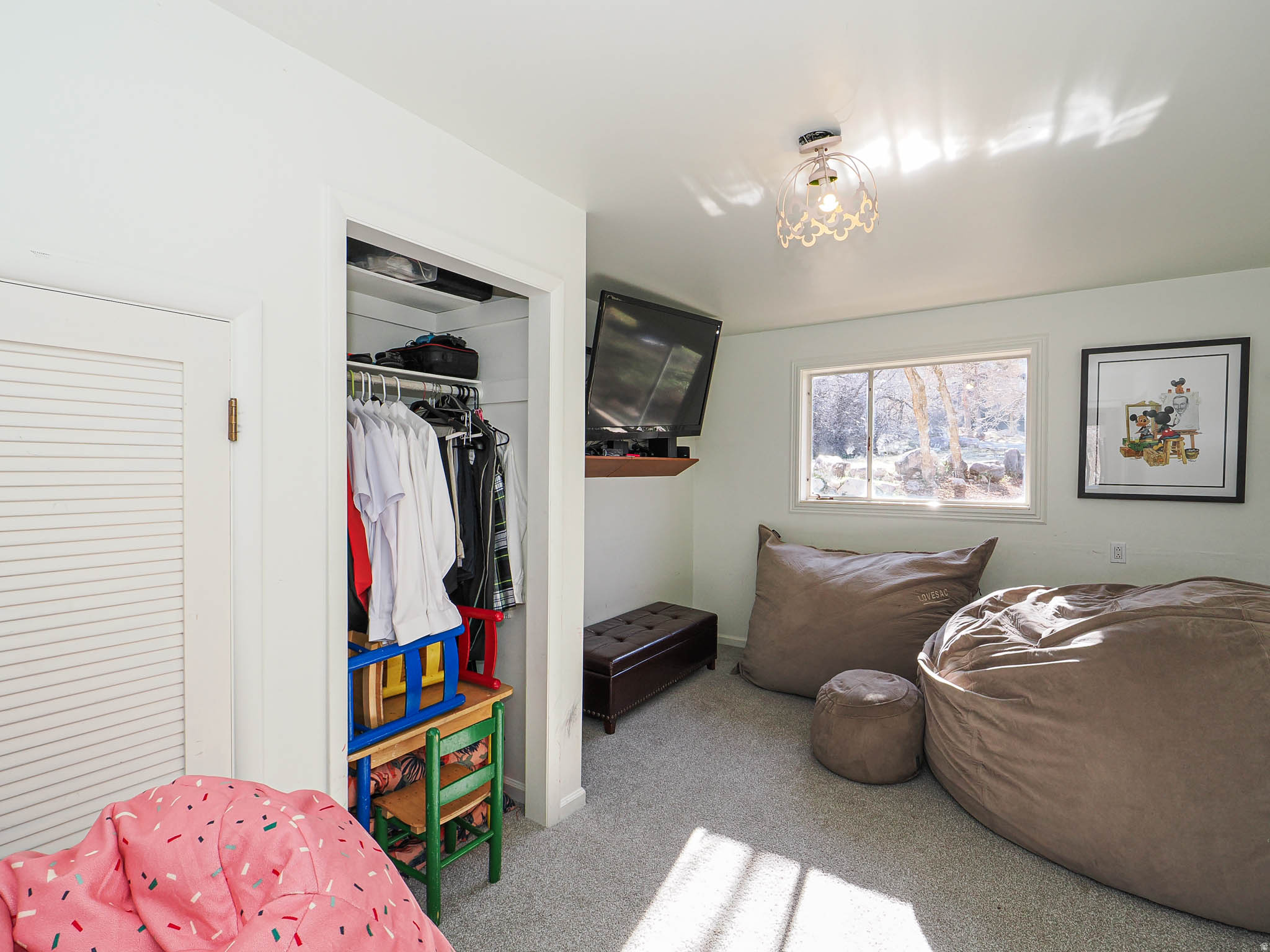 MOUNT OLYMPUS ACRES - Residential