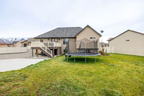 Tiny photo for 888 W 460 S, Tremonton, UT 84337 (MLS # 2126560)