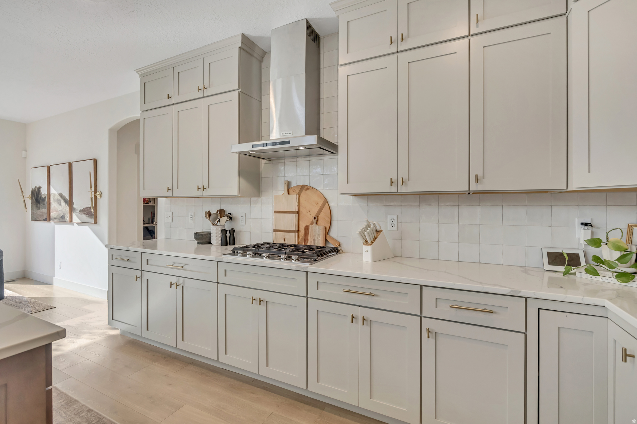 MOUNTAIN RIDGE - Residential