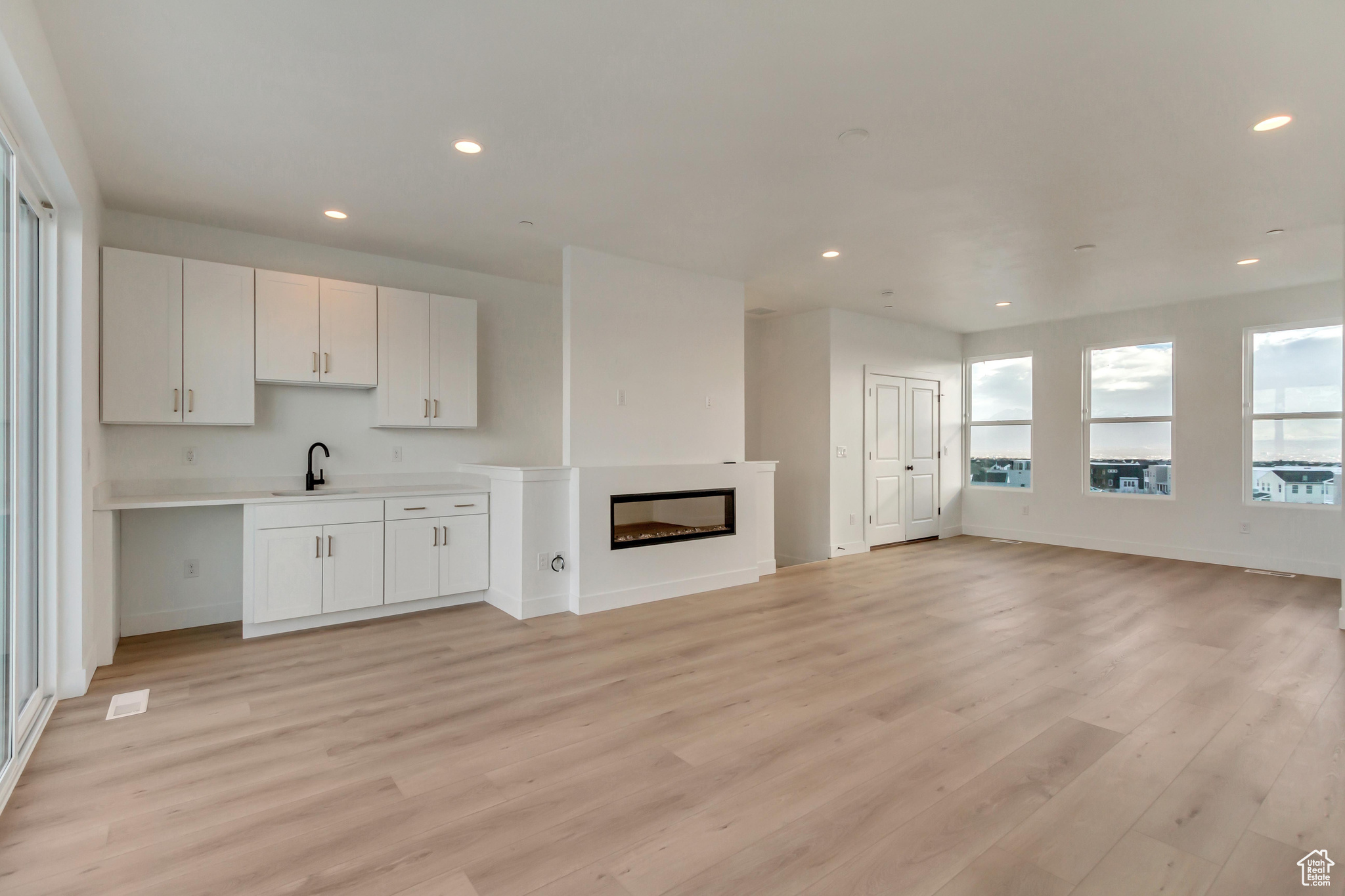 DOWNTOWN DAYBREAK - Residential