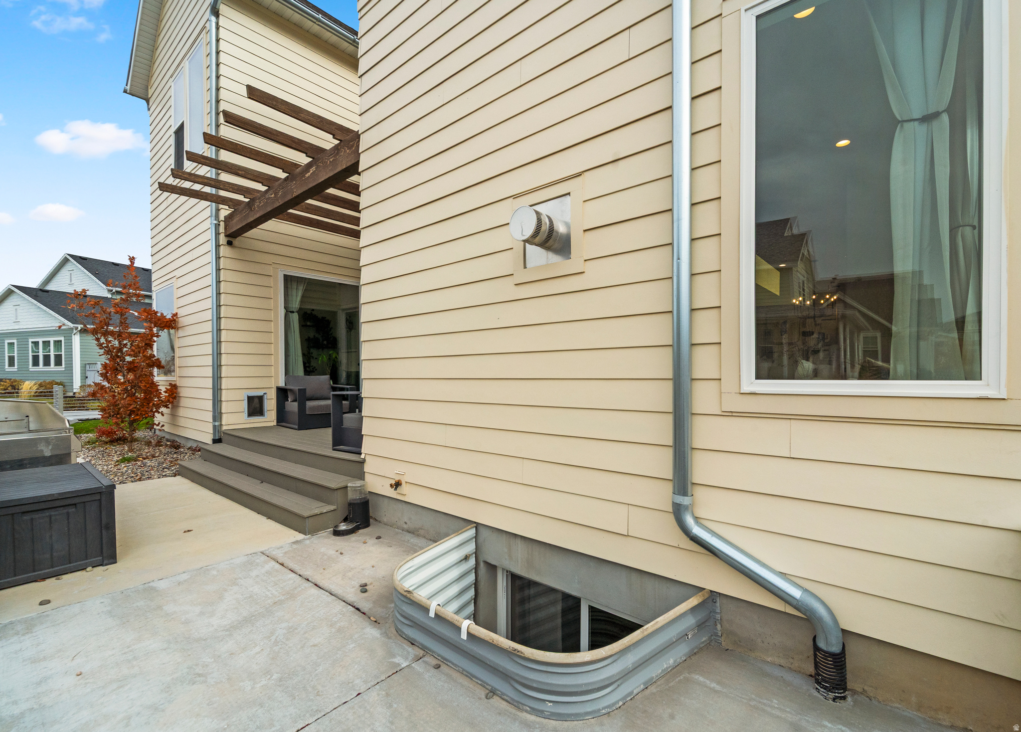 DAYBREAK VILLAGE - Residential