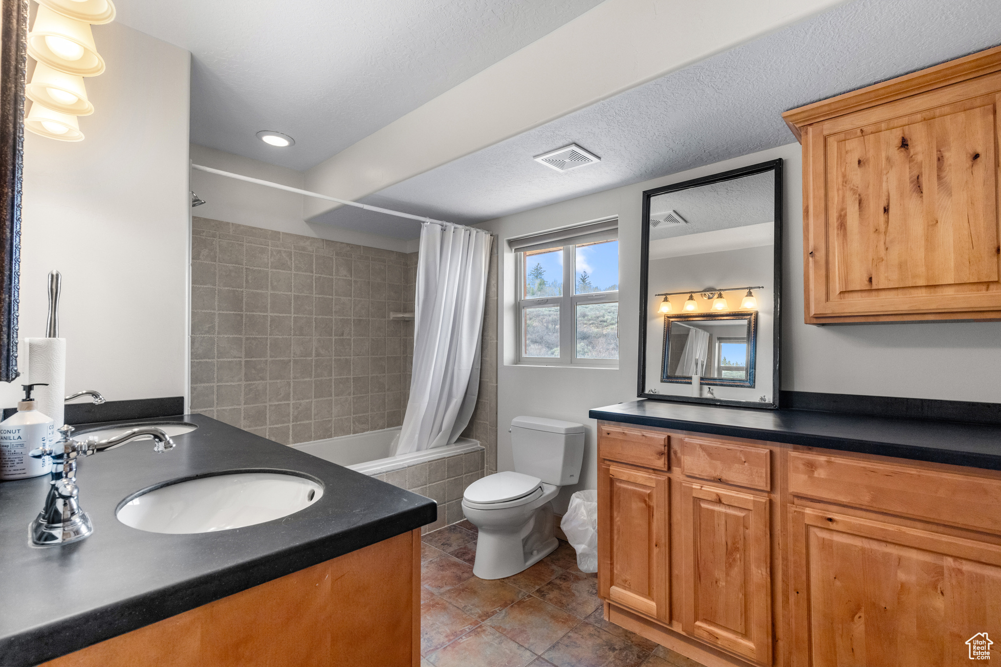 SWEETWATER PARK SUB - Residential