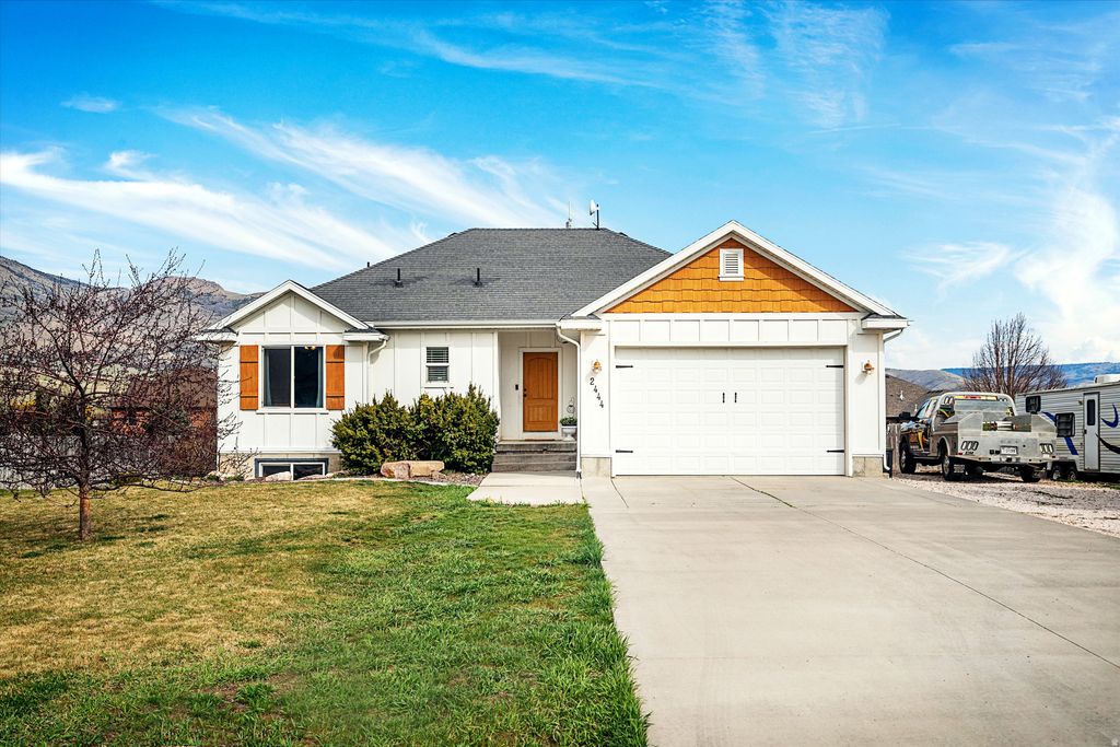 Photo of 2444 N SIERRA DR, Eden, UT 84310 (MLS # 2147038)