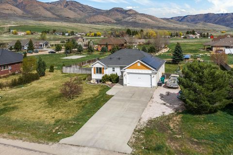 Tiny photo for 2444 N SIERRA DR, Eden, UT 84310 (MLS # 2147038)