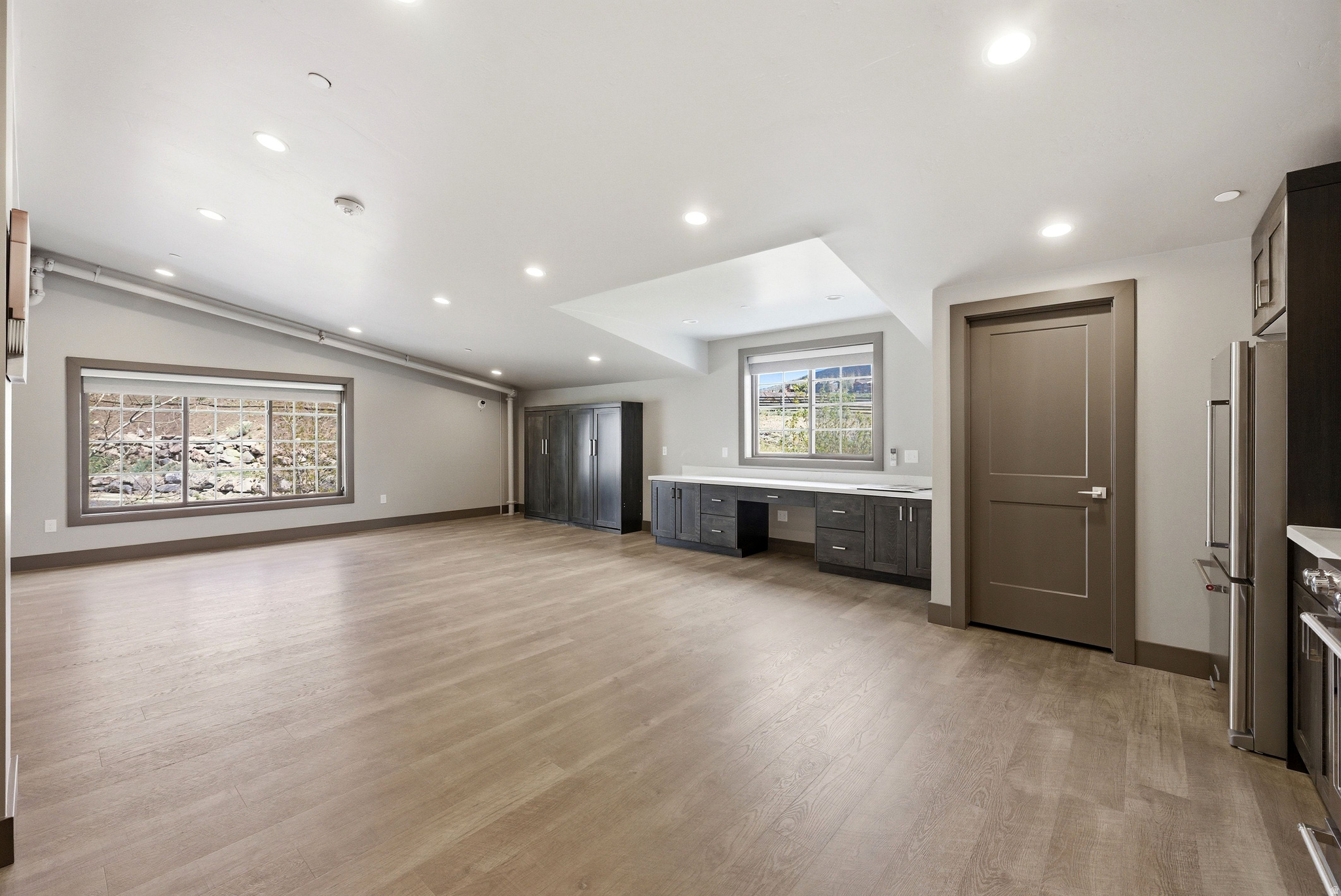 PARK EAST I - Residential