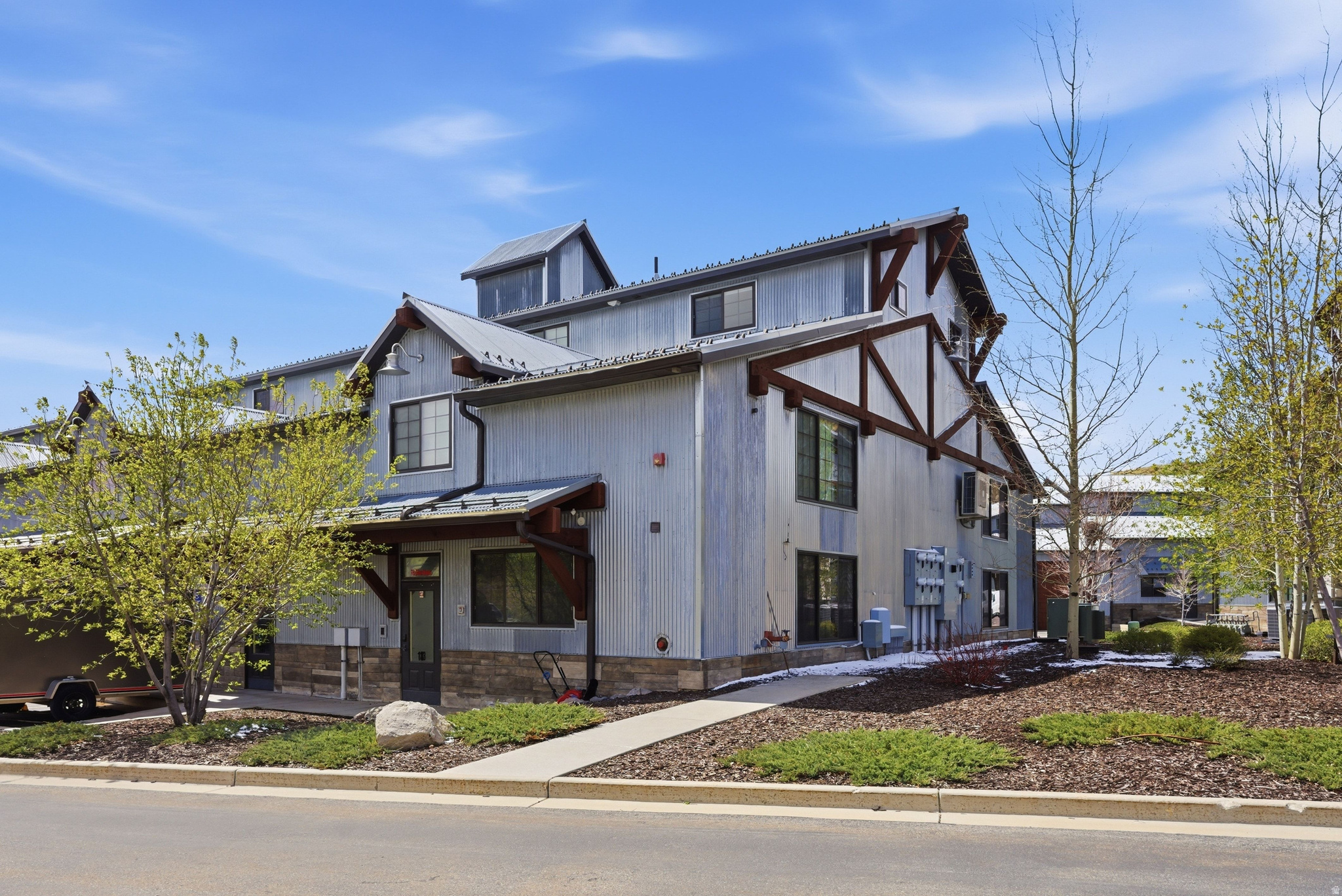 PARK EAST I - Residential