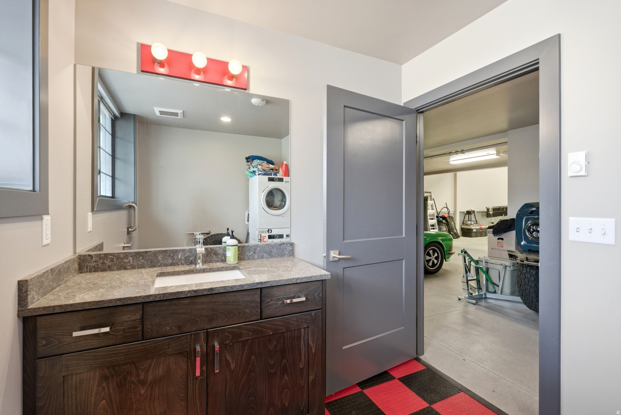 PARK EAST I - Residential