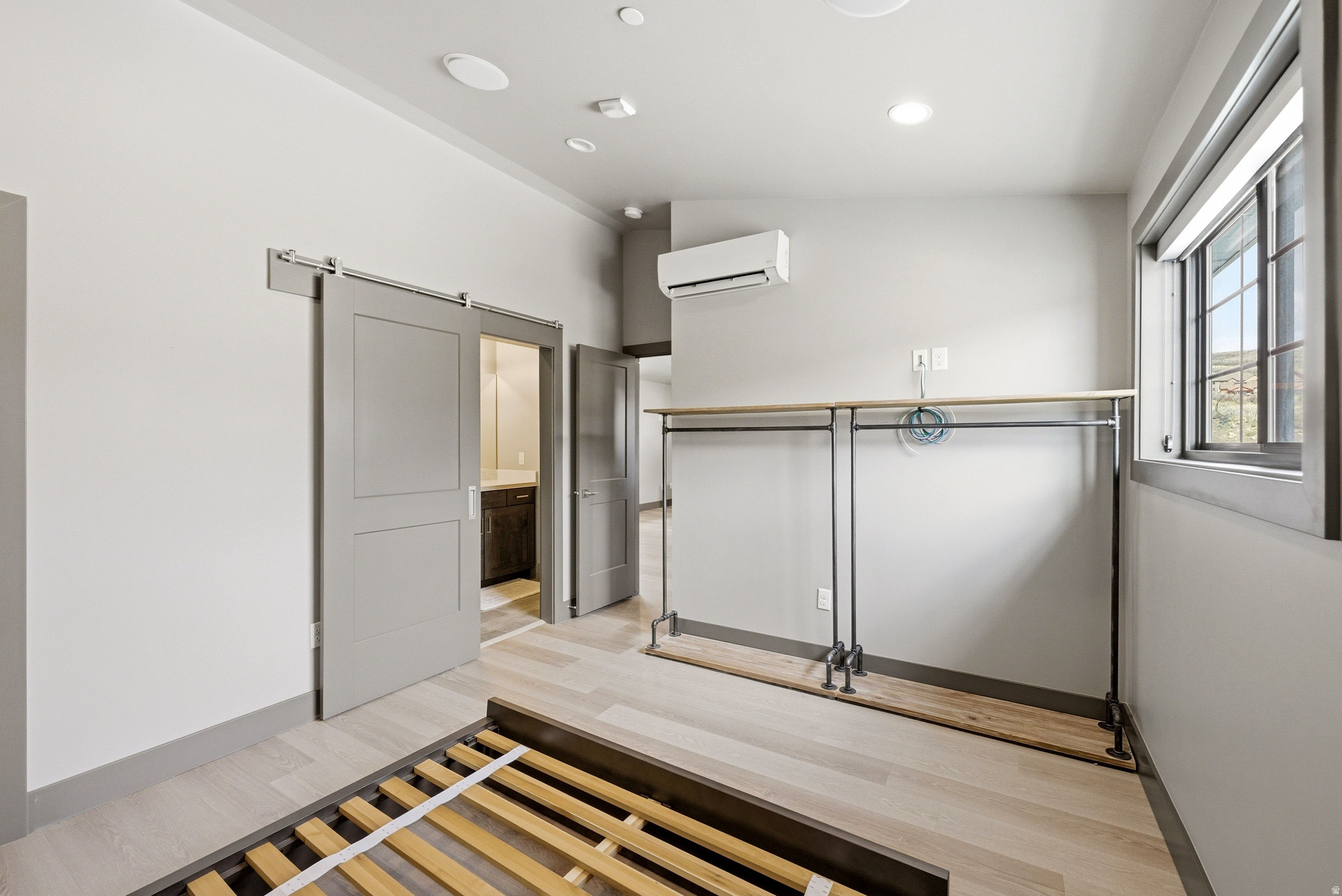 PARK EAST I - Residential