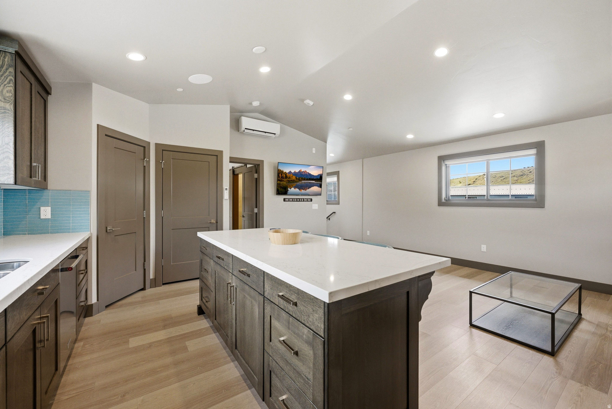 PARK EAST I - Residential