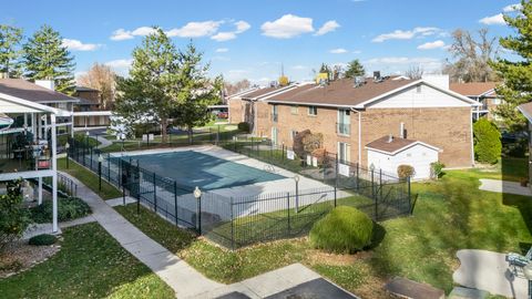 Tiny photo for 4708 S 700 E #15, Murray, UT 84107 (MLS # 2124508)