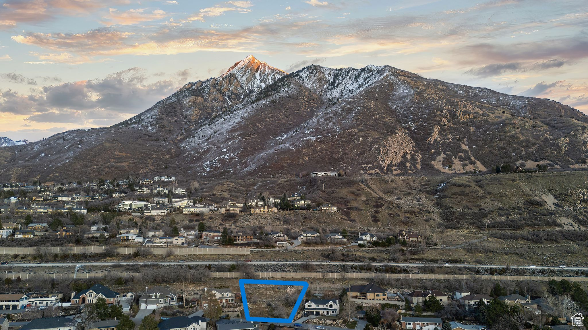 SHADOW MOUNTAIN - Land